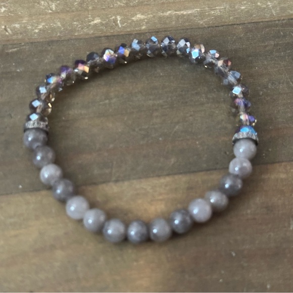 Beaded stretch bracelet bundle - Picture 5 of 7